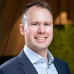 team-member-image